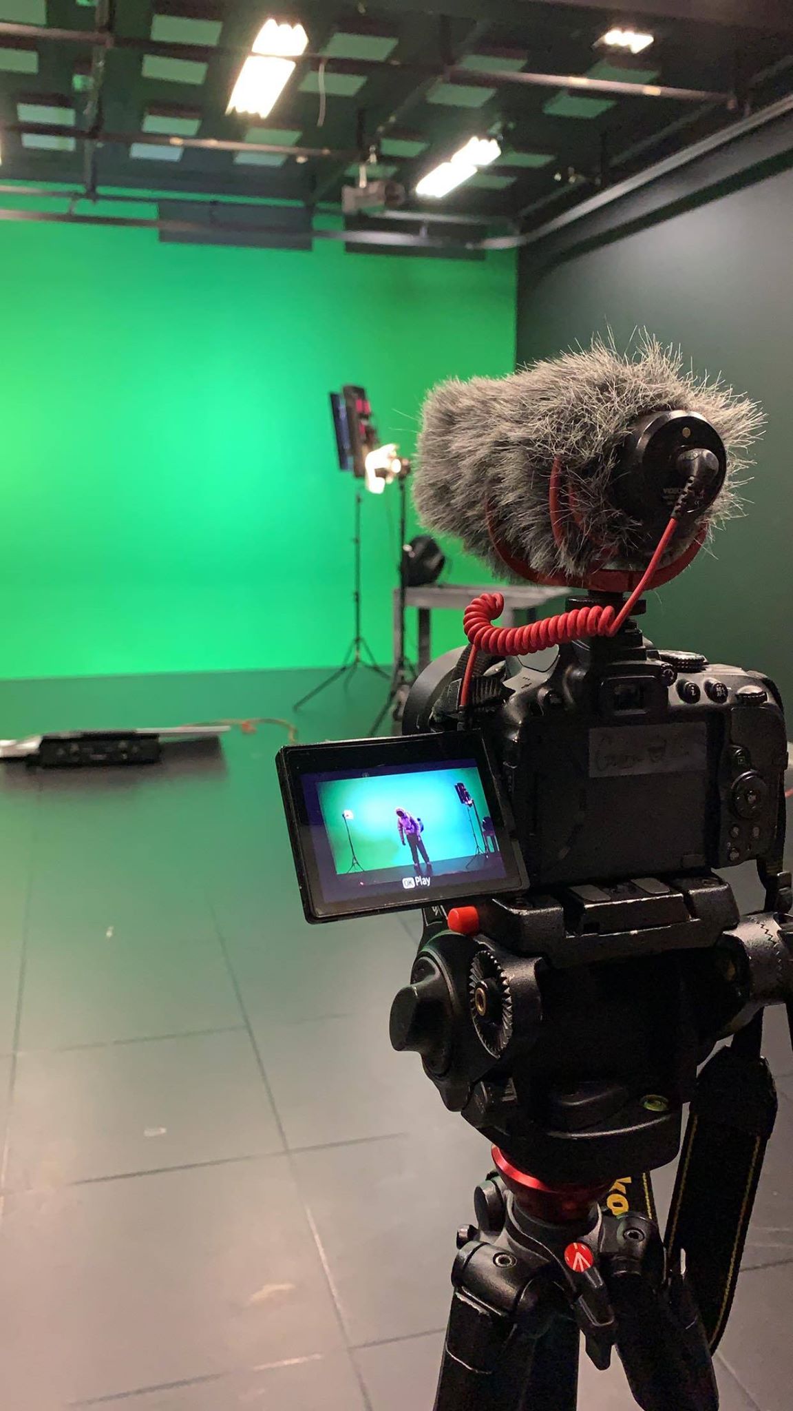 Figure 5: Lin, G. (March 2019). Filming of the VFX workshop promo video in a green screen room. [Photography]